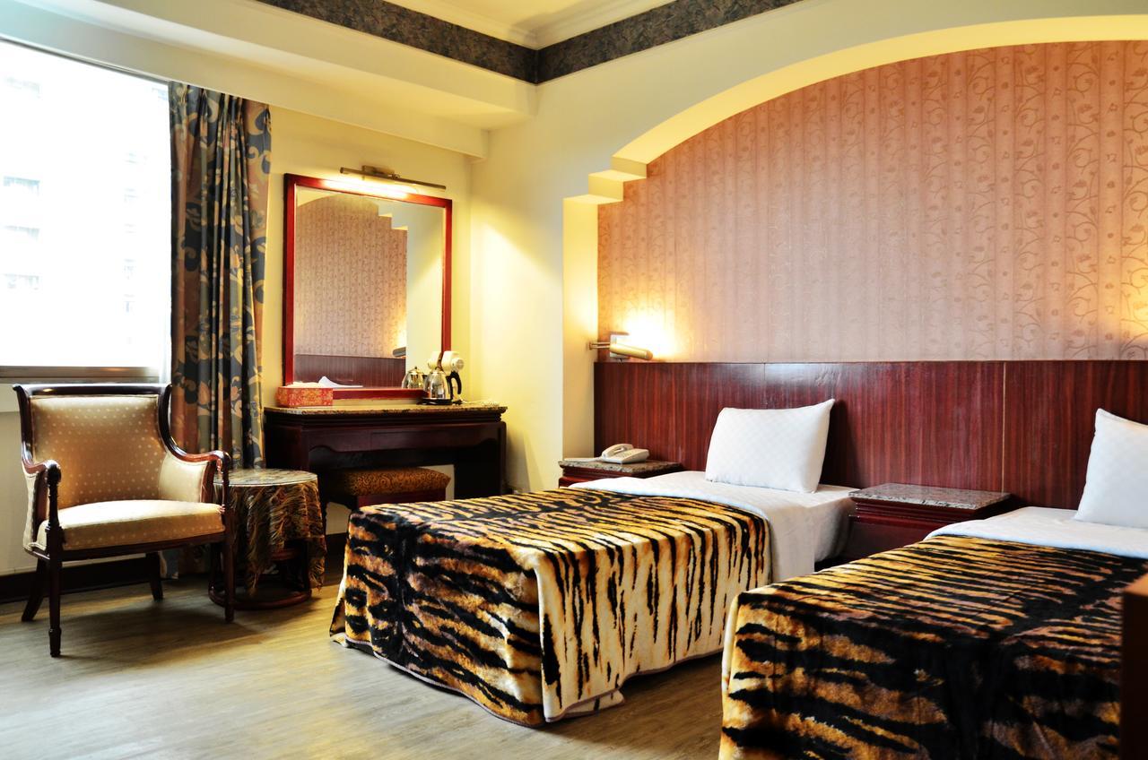 Family Hotel - Linsen Tainan Exterior foto