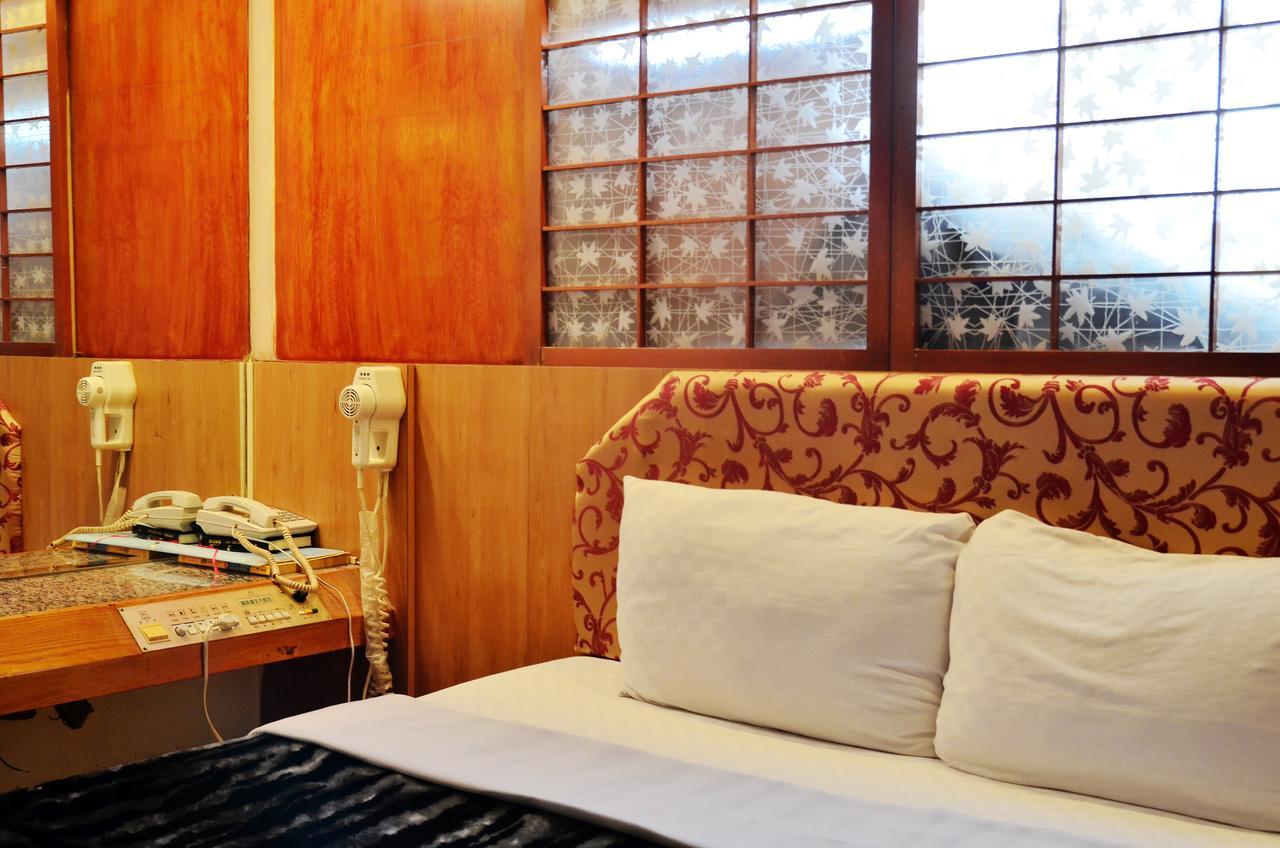 Family Hotel - Linsen Tainan Exterior foto