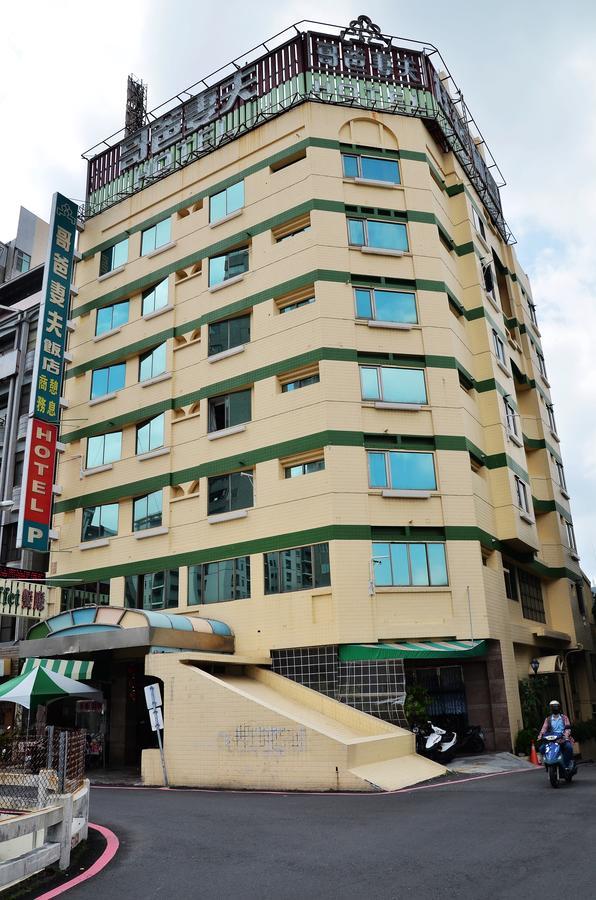 Family Hotel - Linsen Tainan Exterior foto